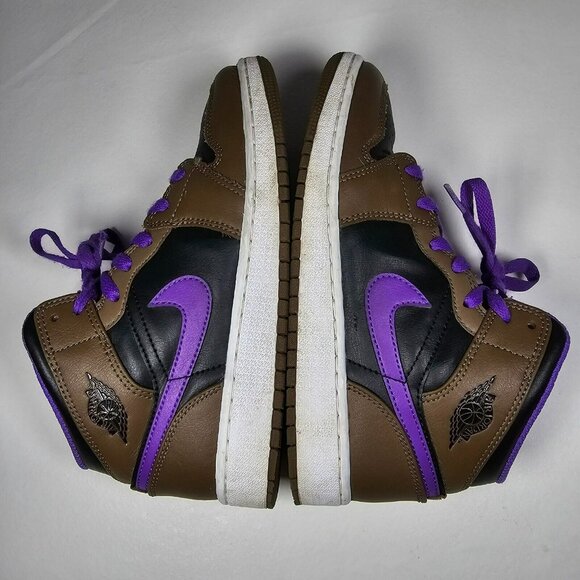 Nike Air Jordan 1 Mid GS Shoes Mocha Brown / Purple DQ8423-215 Size 5Y / 6.5W - Picture 2 of 10